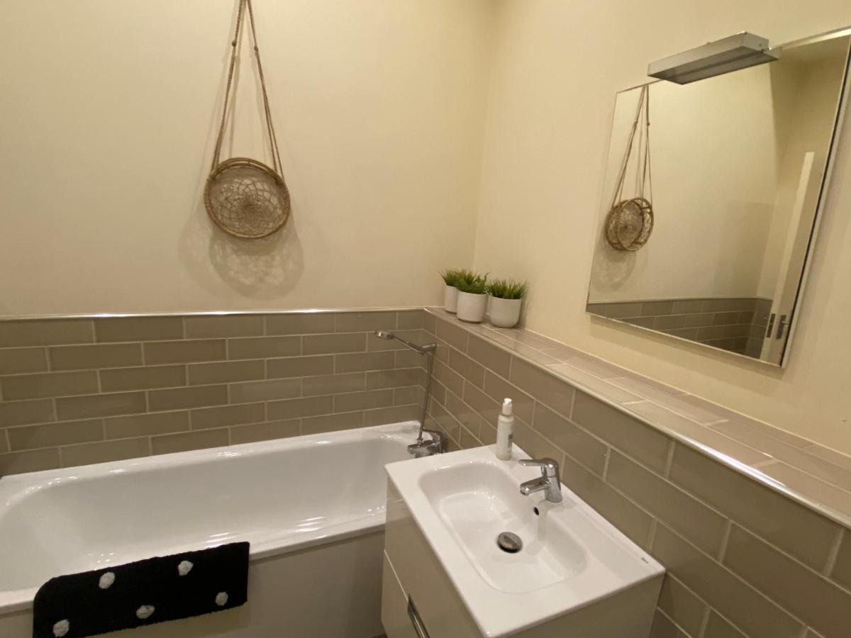 Modern Flat In Leeds City Centre, Great For Business And Pleasure Экстерьер фото